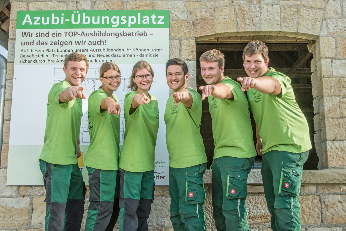 Azubis Daumen hoch_oS