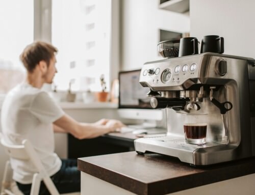 Ausbildungsplatz finden ist wie Kaffeemaschine kaufen – nur krasser!